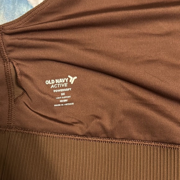 Old Navy Light Support PowerSoft Textured Ribbed Sports Bra - Picture 5 of 5